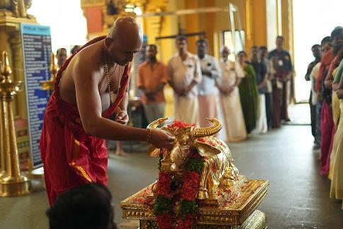 Kanadikavu Temple Ceremony
