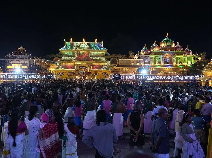 Thiravellattu Maholsavam